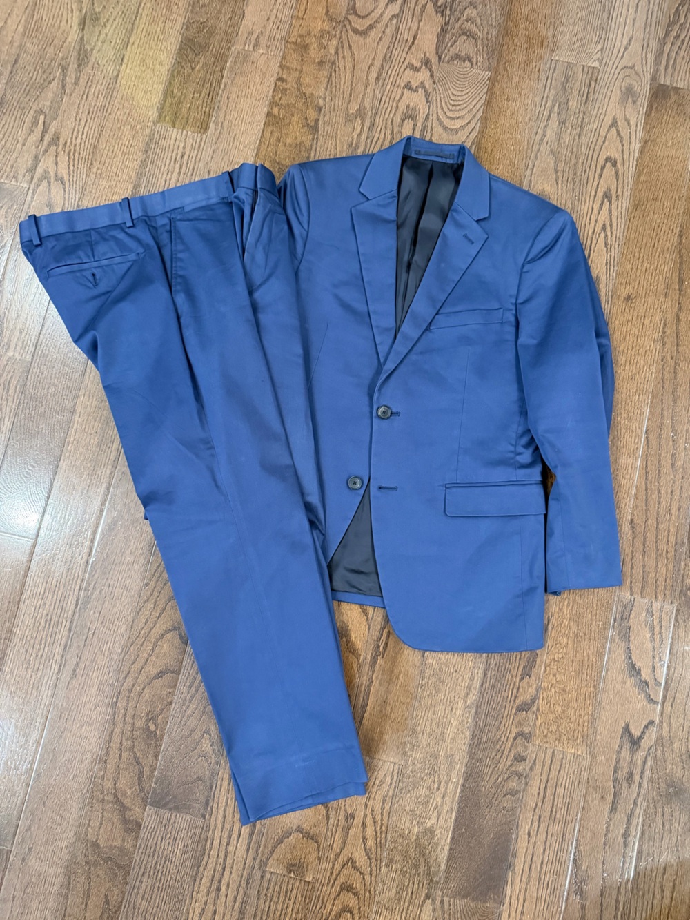 Theory Navy 2 Piece Suit - 36S - Tailored